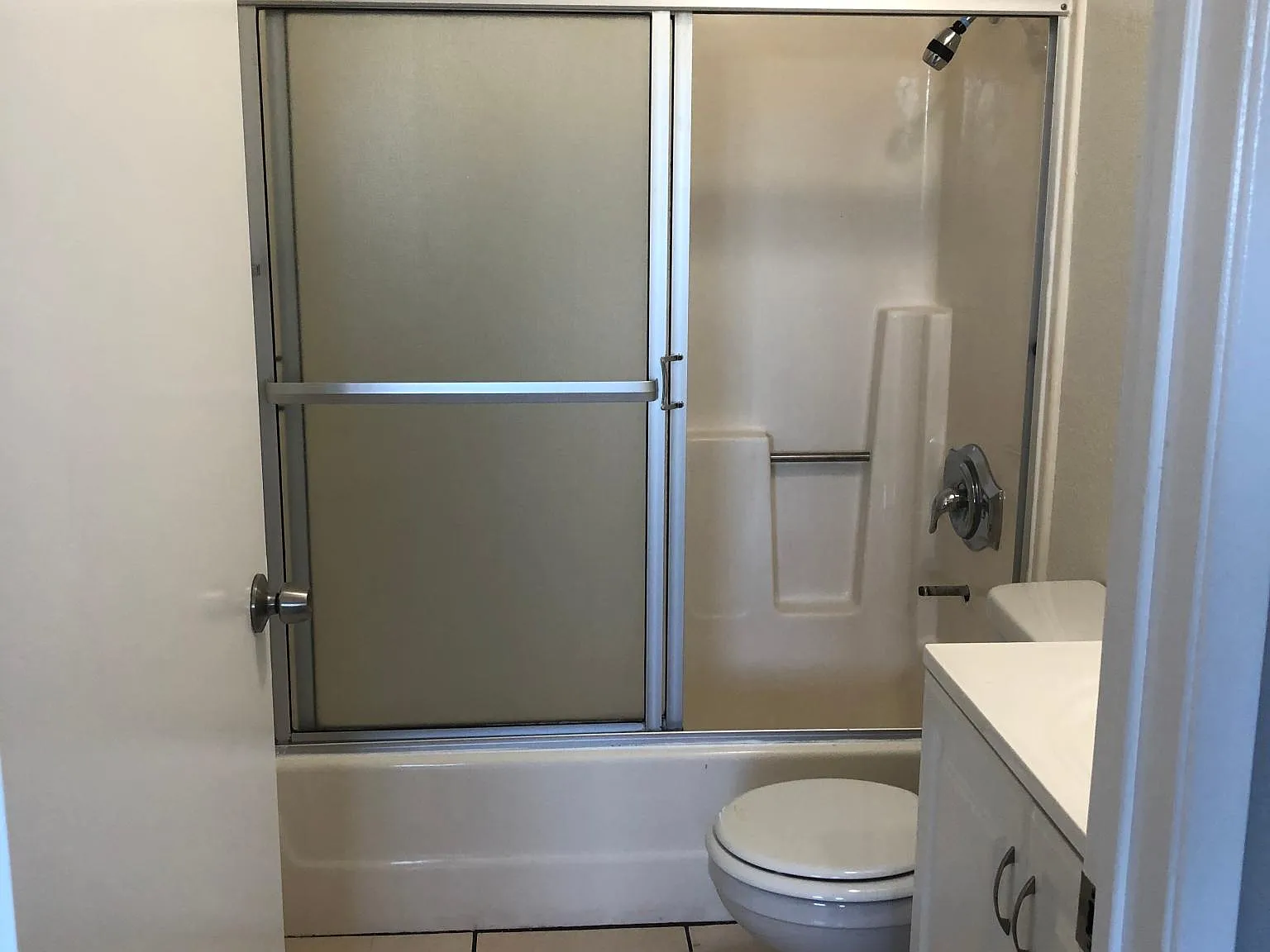 Lemarsh Apartments — Photo 4