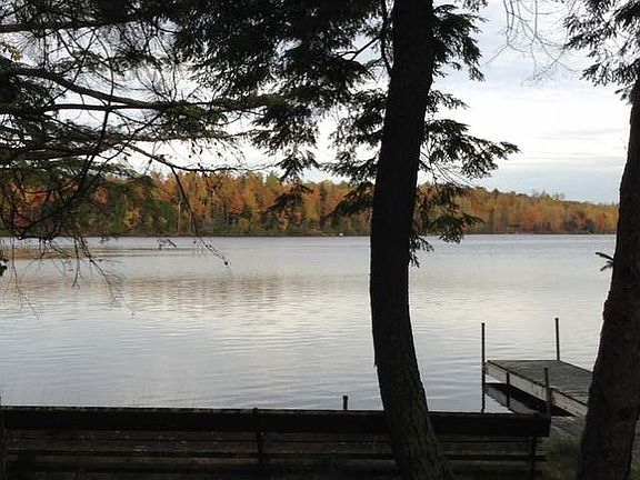 4th image of 5735 Lakeshore Dr
