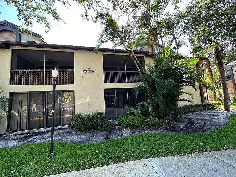 4509 Carambola Cir S #4509 — Photo 27