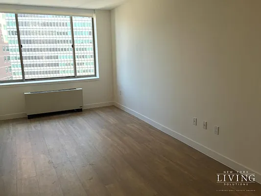 Rented by NY Living Solutions | media 4