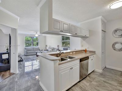 17150 N Bay Rd APT 2216, Sunny Isles Beach, FL, 33160