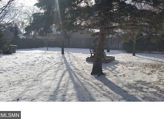 5th image of 711 N Holcombe Ave