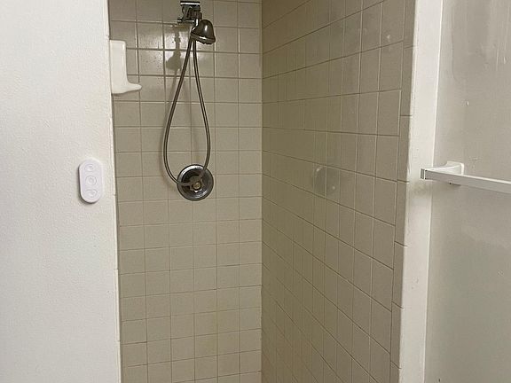 5th image of 24 N North St Floor 501