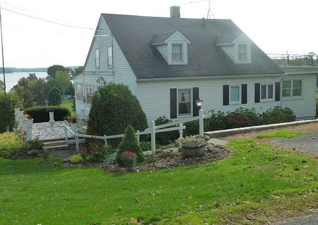1st image of 7068 Bayview Dr