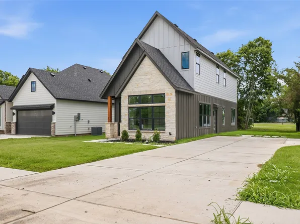 301 E Locust, Leonard, TX 75452