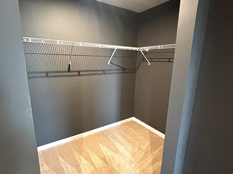 2000 Abberly Cir — Photo 3