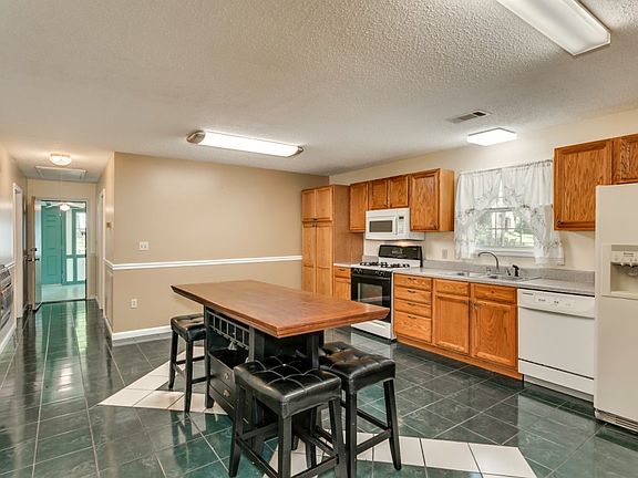 5th image of 14436 Lake Wildwood Dr