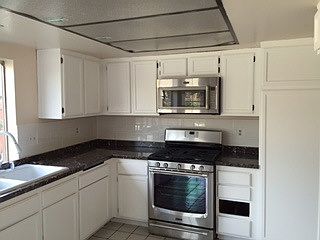 4th image of 1145 N Brentwood Ave