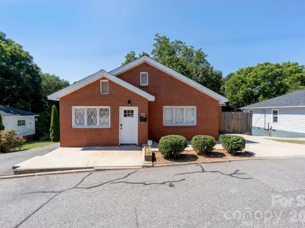 387 Woodlawn Ave, Cramerton, NC 28032