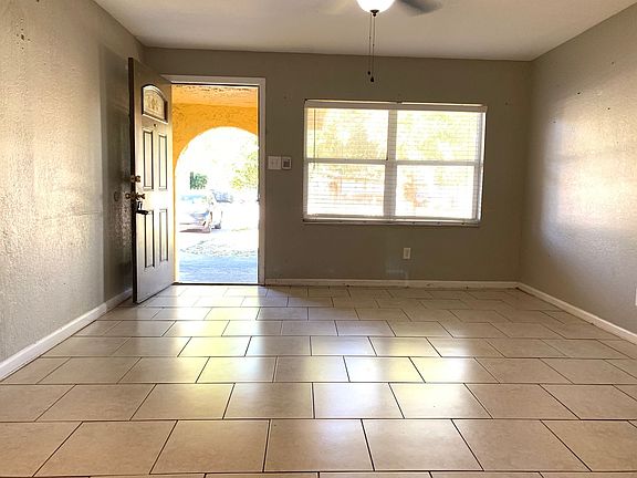 3rd image of 2415 S Ramona Cir