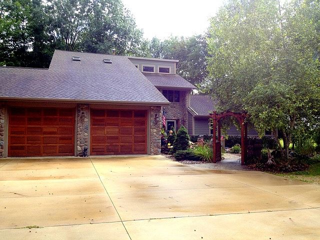 1st image of W1398 Pine Ln
