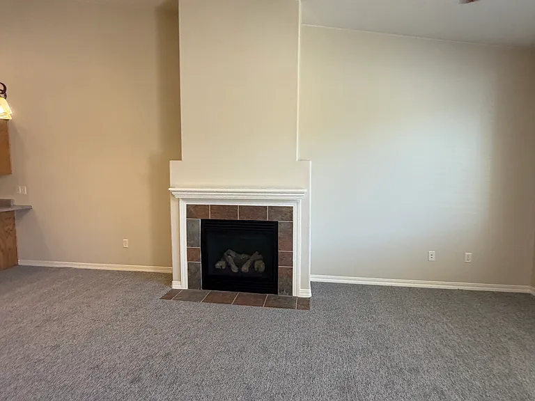 1460 N 400 W — Photo 4