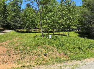 15 Merlin Trl, Murphy, NC 28906