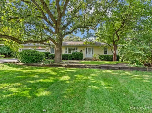 3808 Sunset Ln, Northbrook, IL 60062