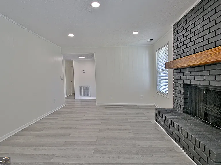 103 Bay Point — Photo 11