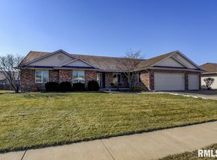 3532 Sandwood Dr, Springfield, IL 62711