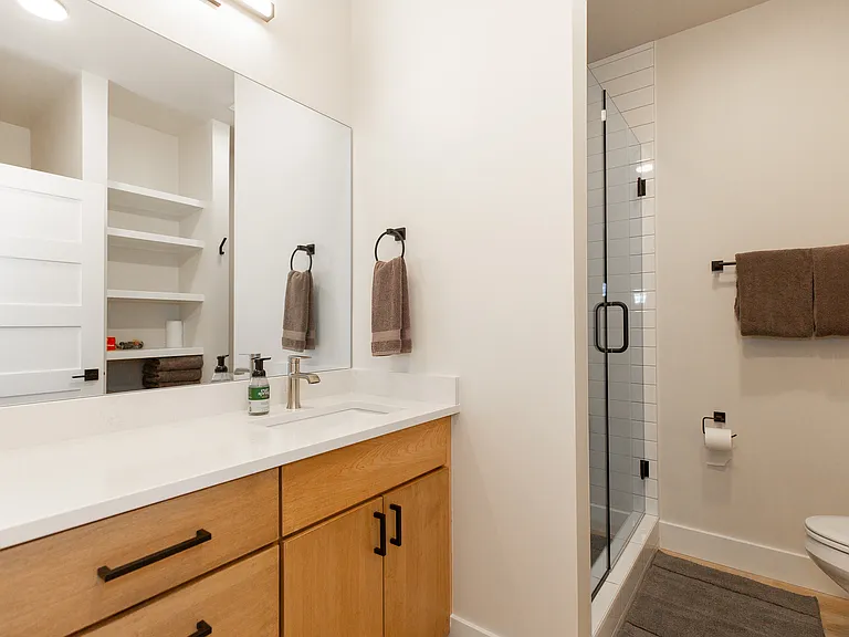 331 Gallatin Park Dr #102/202 — Photo 15