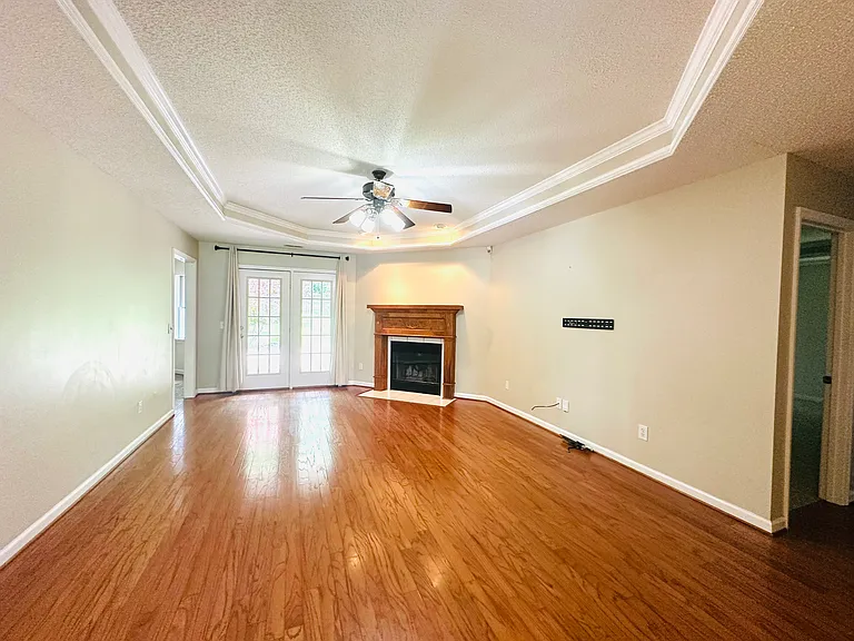 101 Foxwatch Cir — Photo 42
