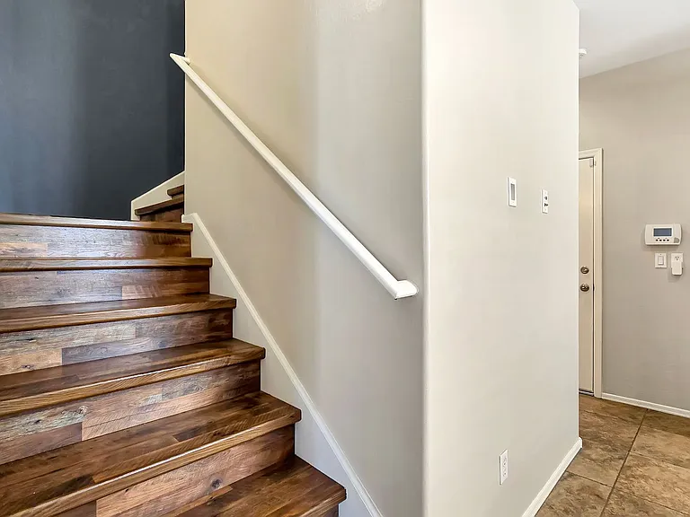 2942 N Evergreen St — Photo 12
