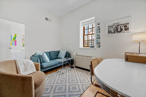 Rented by REAL New York | media 1