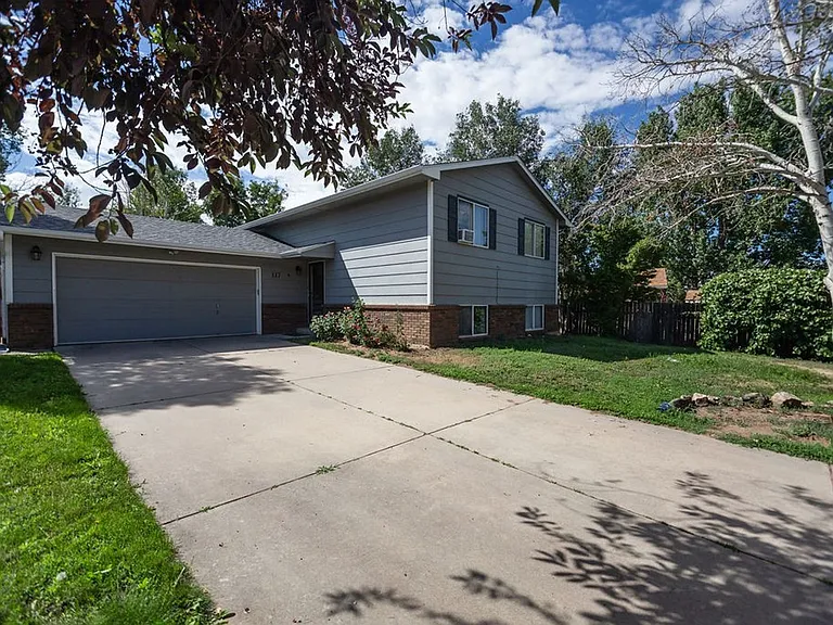 117 43rd Avenue Ct — Photo 4