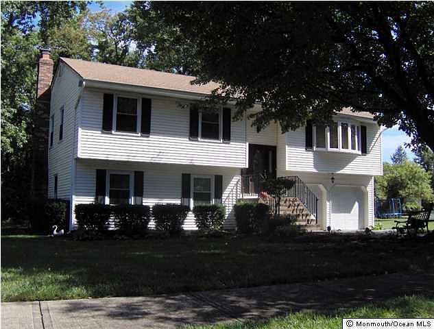 1st image of 10 Phillips Mills Drive