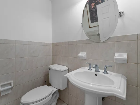 28 Washington Avenue image 8 of 20