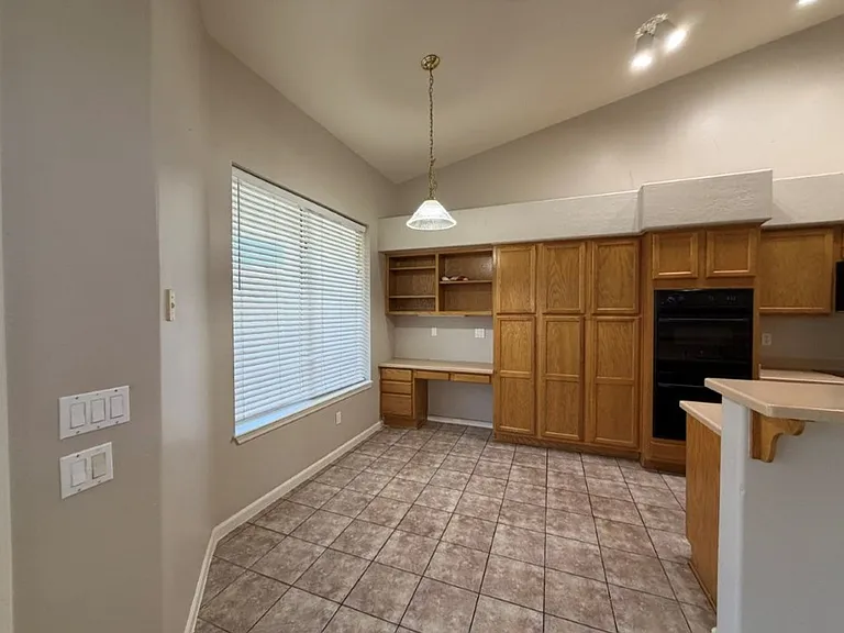 3130 E Brookwood Ct — Photo 11