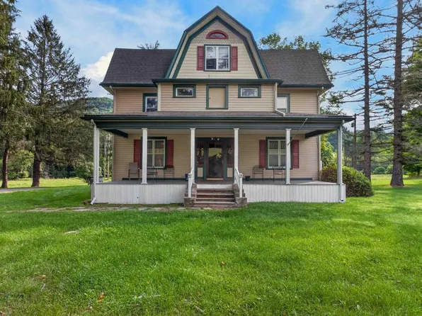 1864 Catlin Hollow Rd, Wellsboro, PA 16901