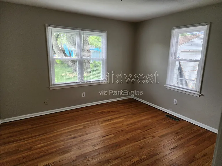 354 S Biltmore Ave — Photo 17