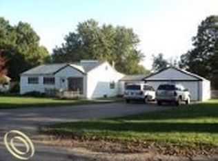 7059 Tappon Dr, Clarkston, MI