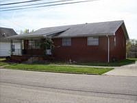 2nd image of 609 Putnam St