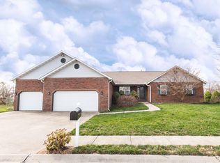1575 Sinking Springs Dr, O'Fallon, IL 62269
