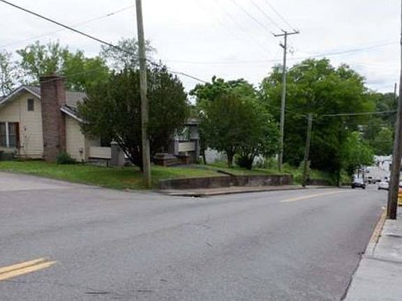5th image of 1502 Washington Pike
