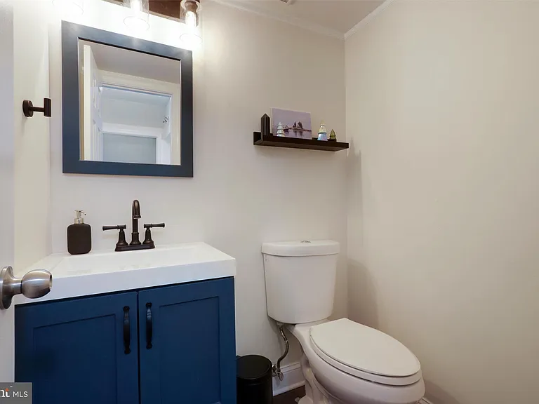 3290 Applegate Ct — Photo 13