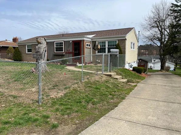 1336 S 13th St, Coshocton, OH 43812