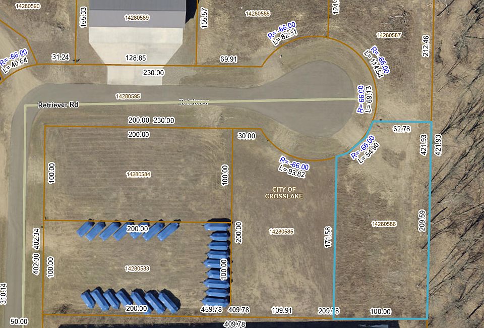 1st image of 2 Retriever Rd