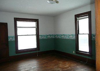 2nd image of 418 S C St