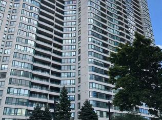 550 Webb Dr #1601, Mississauga, ON L5B3Y4