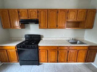 808 Clinton Ave #R3, Newark, NJ 07108