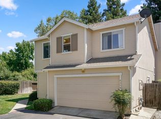 6366 Laguna Mirage Ln, Elk Grove, CA