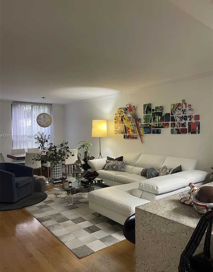Key Colony No 4 Condo — Photo 4