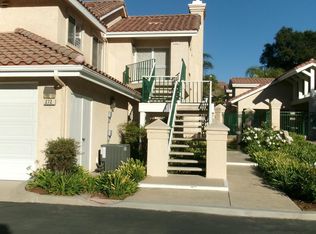272 Augustine Way APT B, Simi Valley, CA 93065