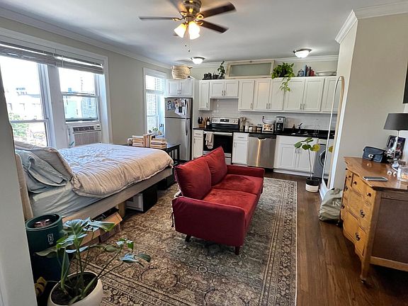 5th image of 3343-3345 N Marshfield Ave #445
