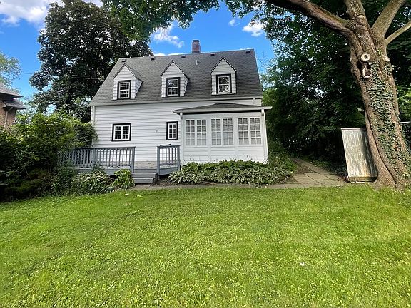 2nd image of 1138 Shermer Rd