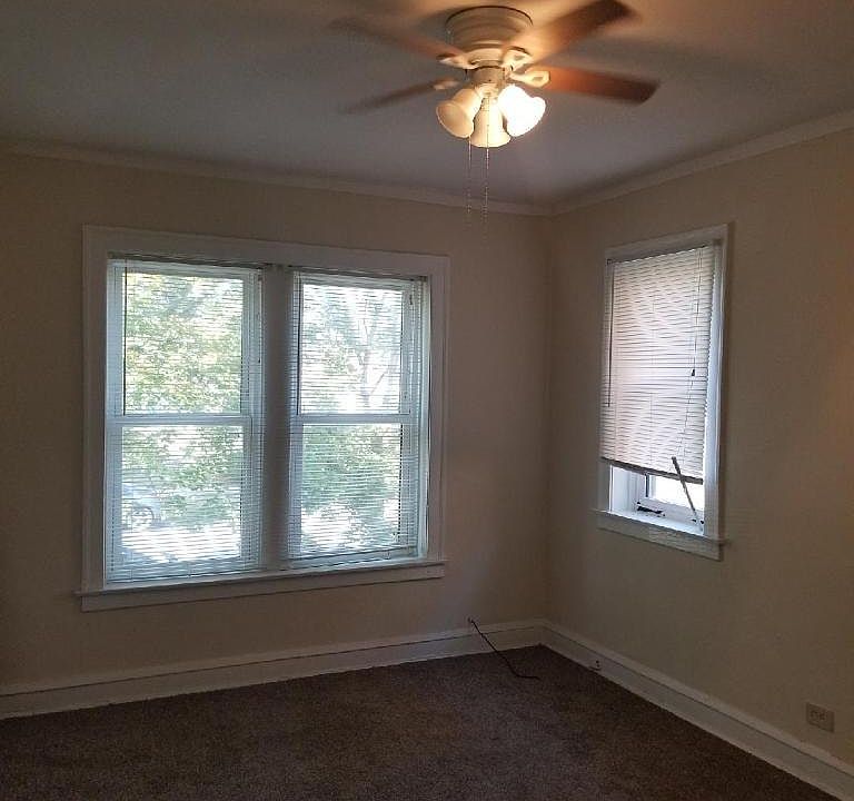 1st image of 10717 S King Dr W