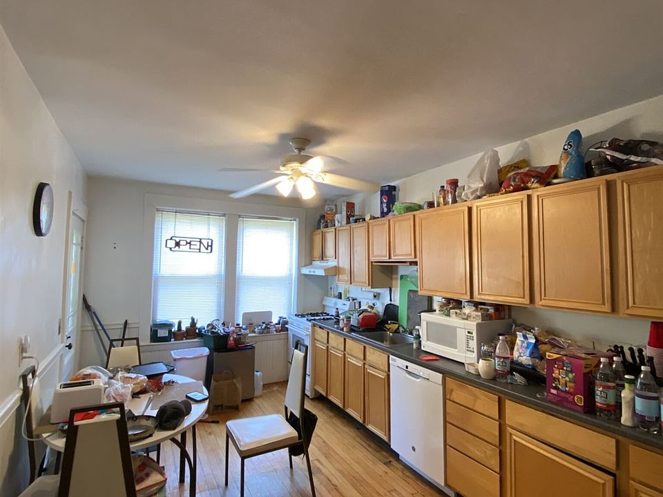 9 Fairfield St. #2L Cambridge (North Cambridge) Shared Uni