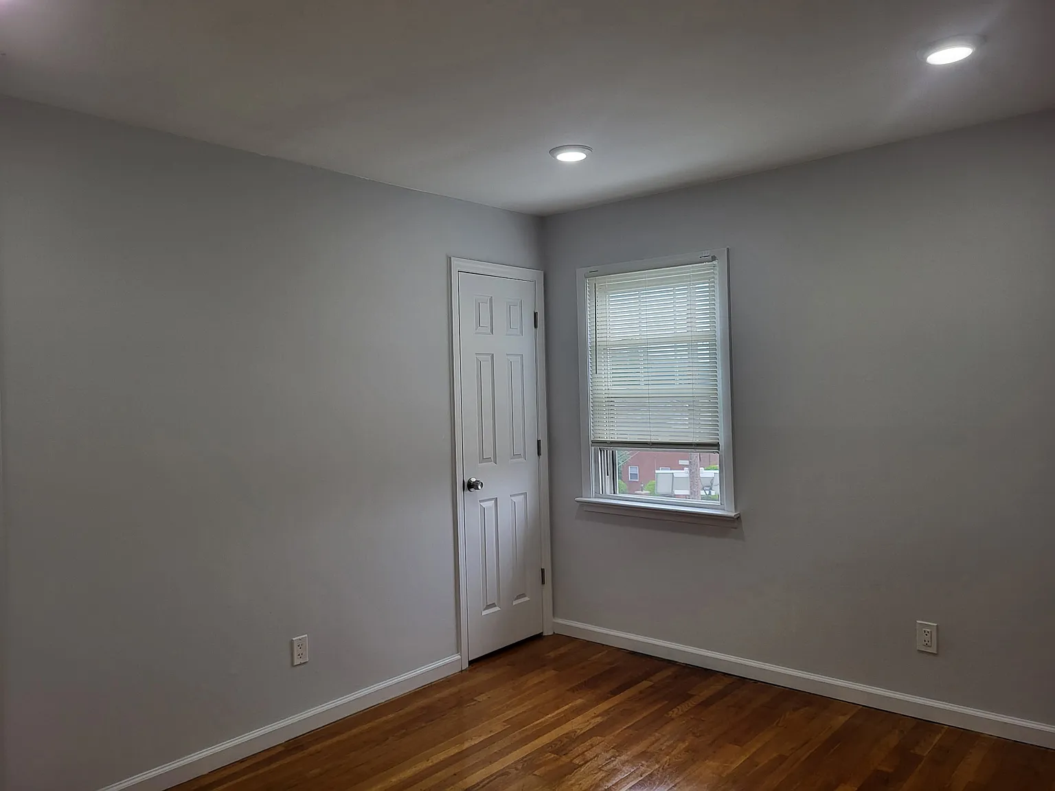 2 bed, $2,850 — Photo 4