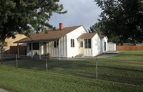 3 bed, 1349 sqft, $2,750 — Photo 3