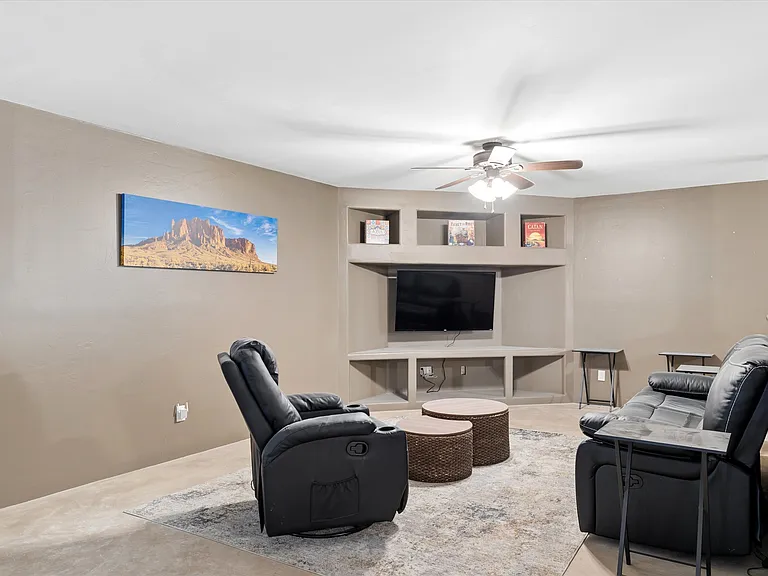 9033 W Patrick Ln — Photo 40